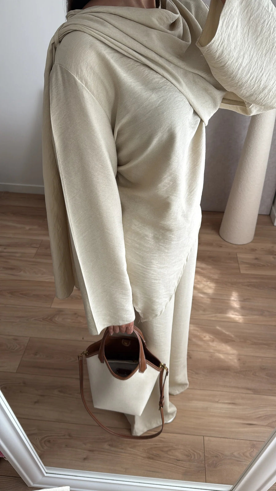 Elara Set in Cream