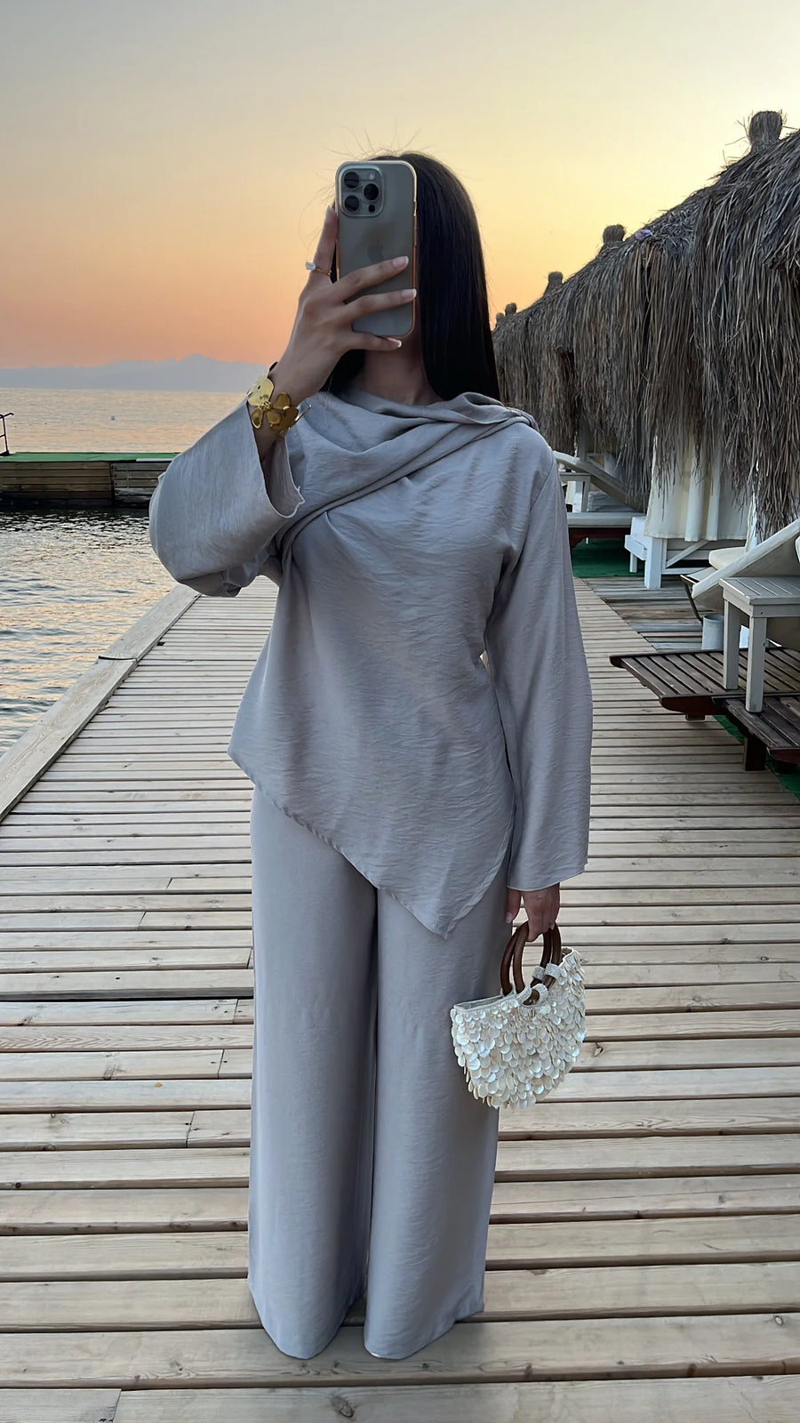 Elara Set in Grey