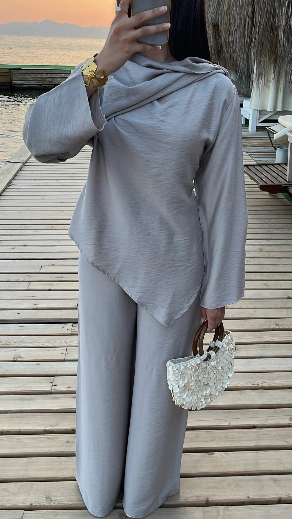 Elara Set in Grey