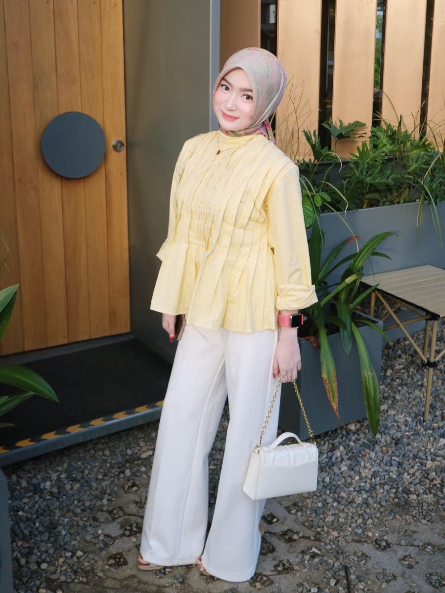 Iris Blouse lifestyle 101