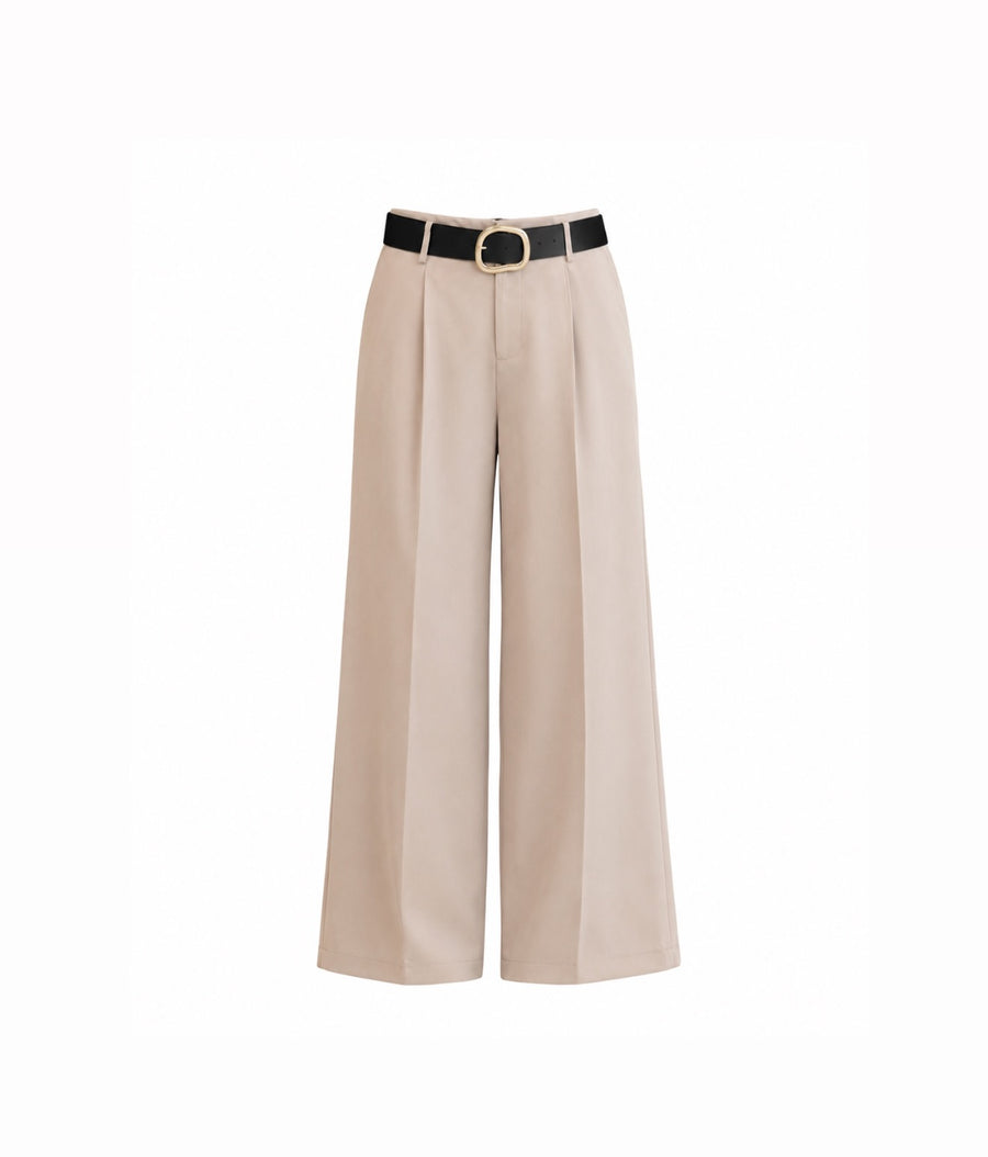 Gaia Pants lifestyle 215