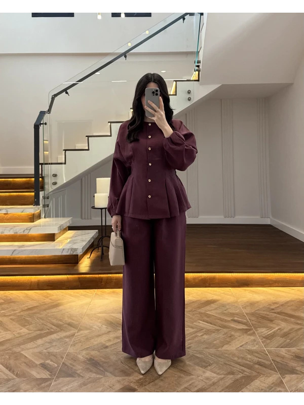 Lyra Set in Burgundy