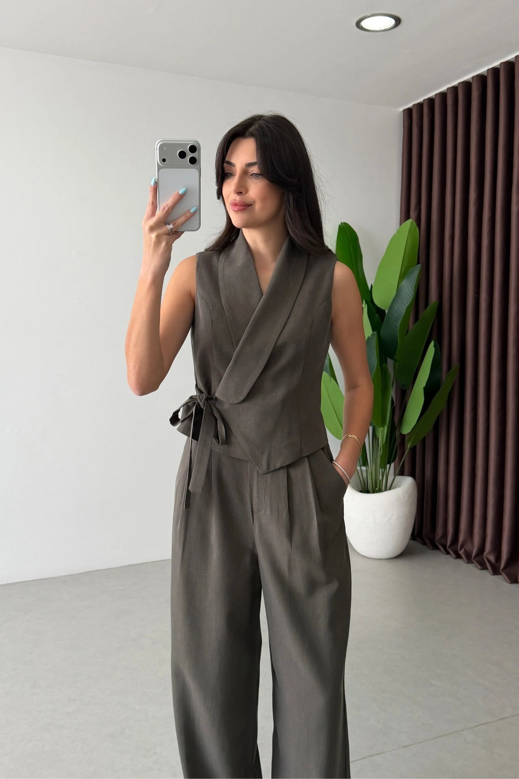 Vesta Set in Grey