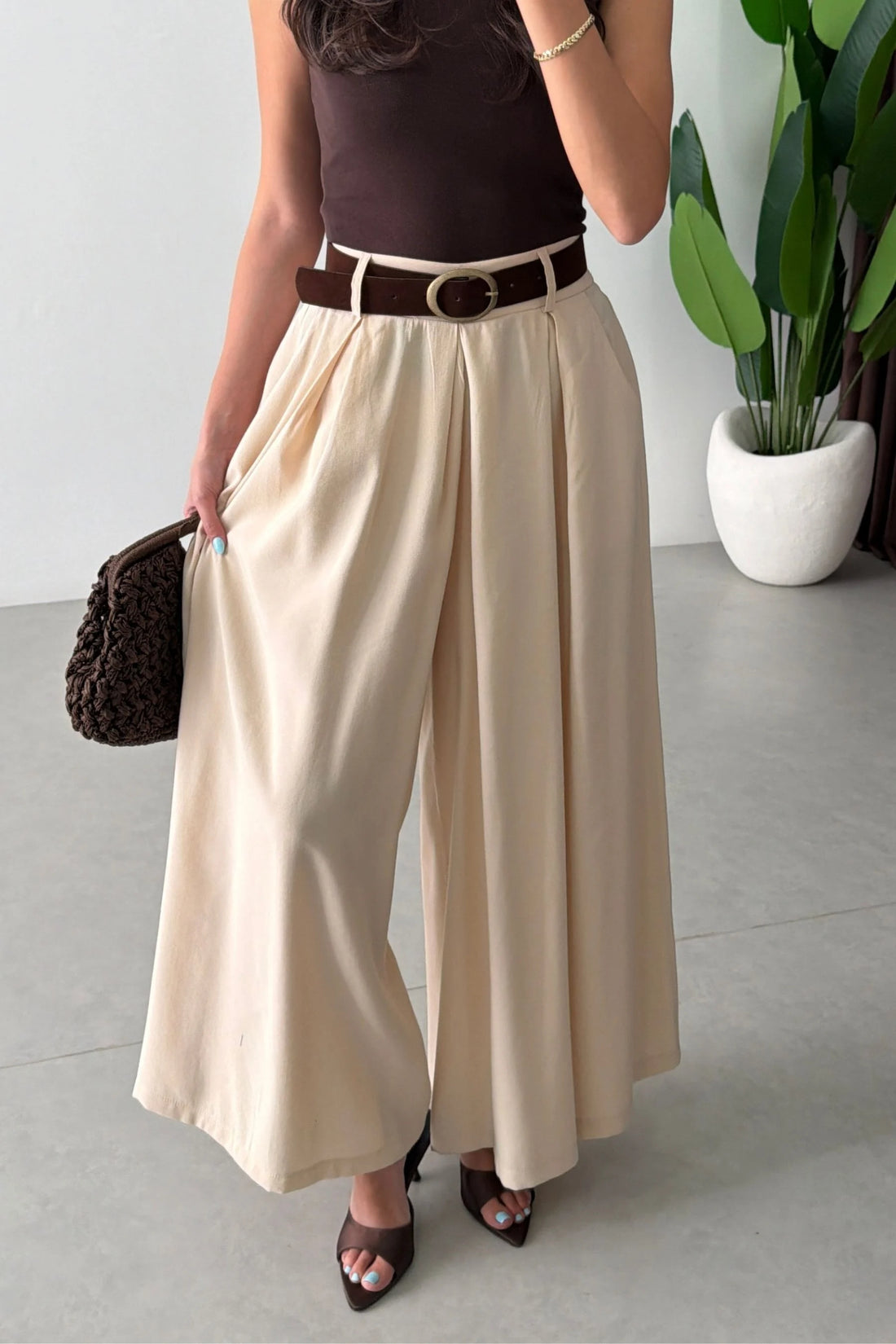 Terra Pants in Beige