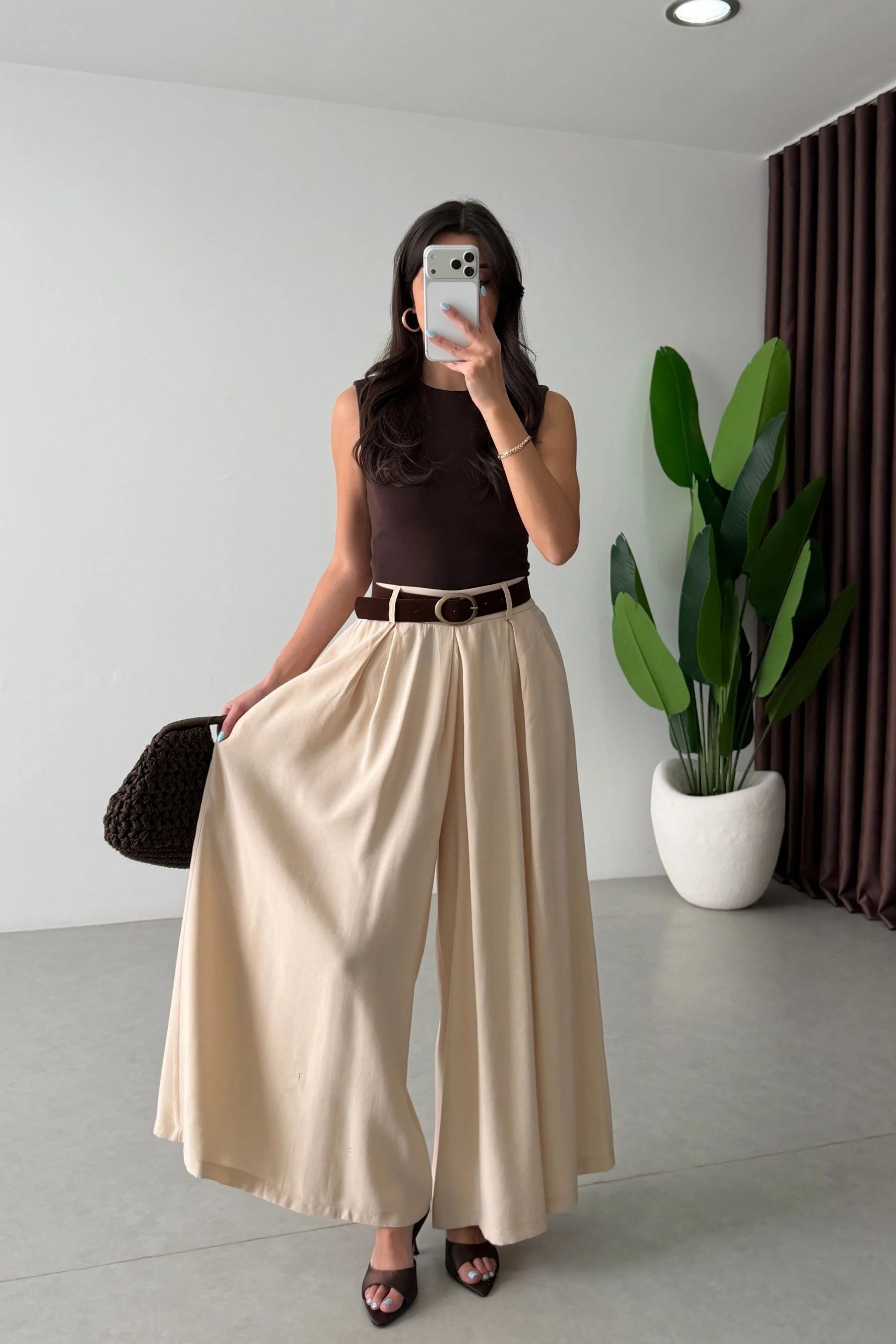 Terra Pants in Beige