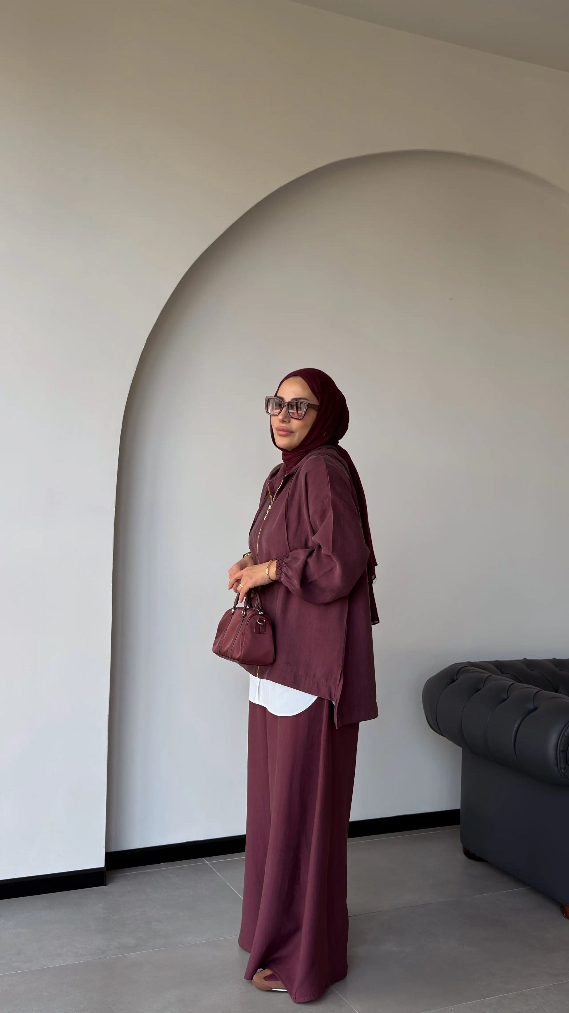 Leto Set in Burgundy - front