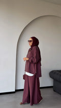Leto Set in Burgundy - detail