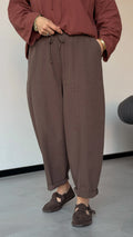Ceres Pants in Chocolate - detail